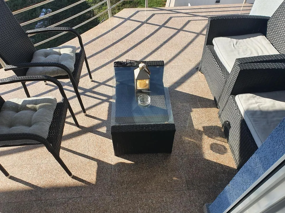 Cozy Two-Bedroom Apartment Ζαντάρ 0*,
